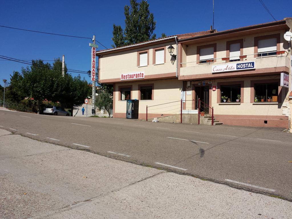 Hostal Atila Ricobayo Esterno foto